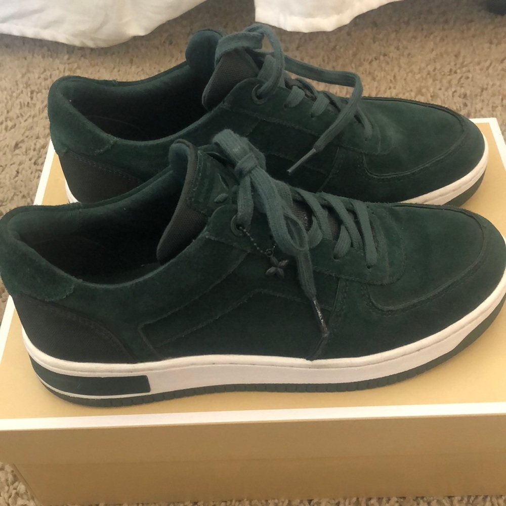 Michael Kors Jaden sneaker- suede 7.5